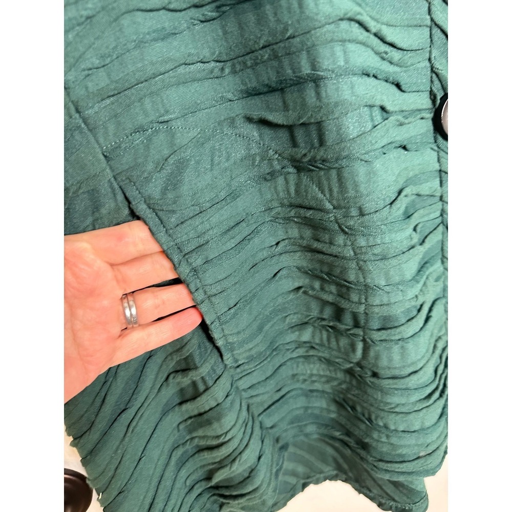 IC by Connie K Green Textured Tunic Top Womens M Button Front Lagenlook - Picture 5 of 6